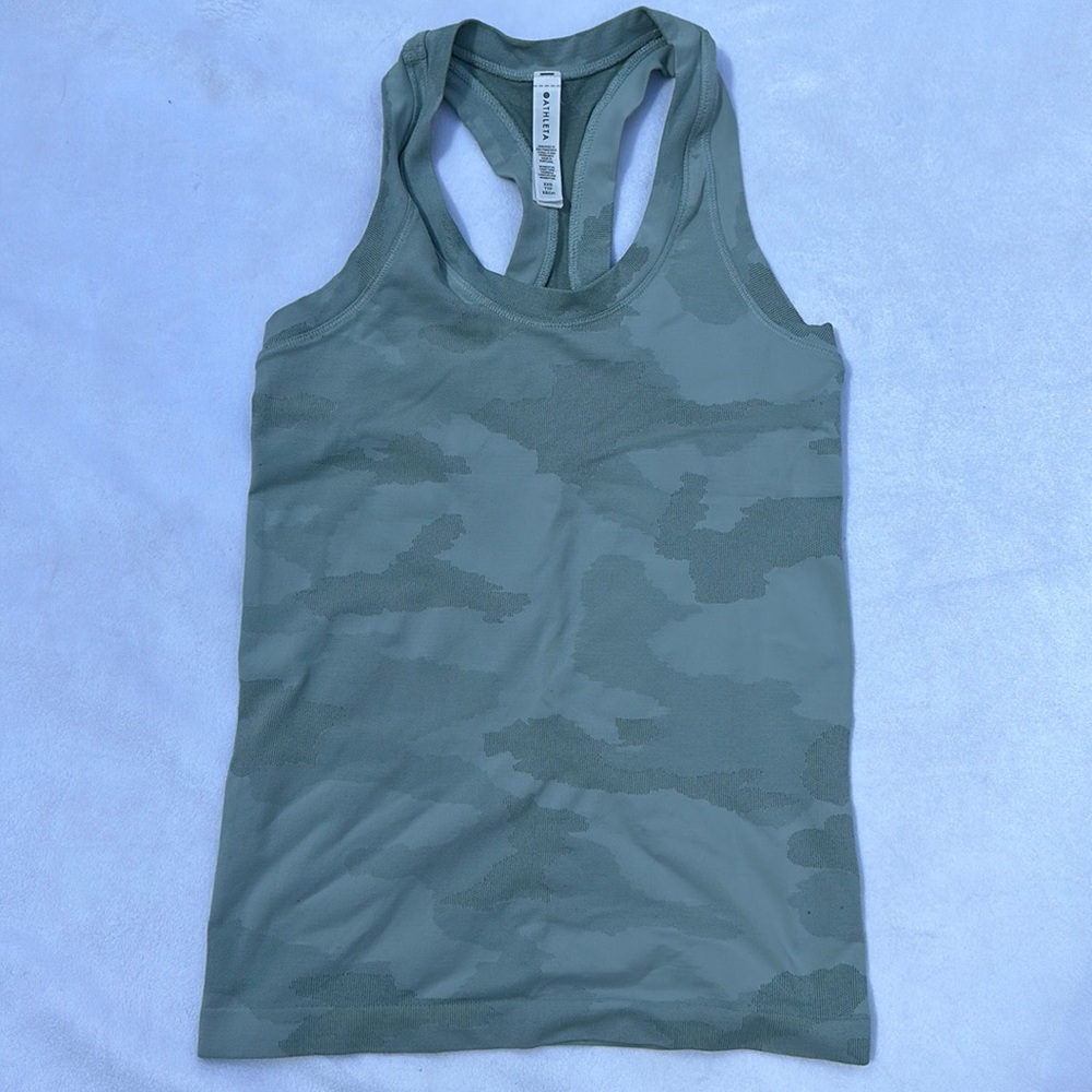 Athleta momentum racerback tank top